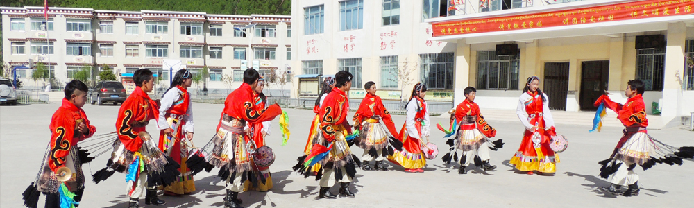 有溫度的時(shí)間︱快樂(lè)童年有愛(ài)一路同行